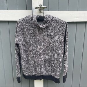 Under‎ Armour Girls Gray and Black Print Hoodie